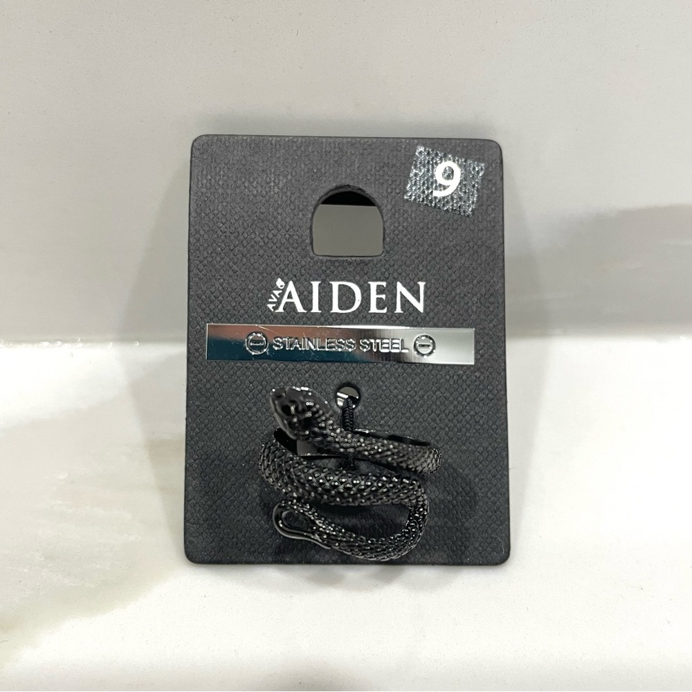 NEW Ava & Aiden Snake Ring (size 9, 10 & 11)